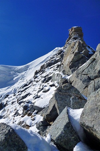 Die Felslandschaft am Ostpfeiler des Piz Pal&uuml;.