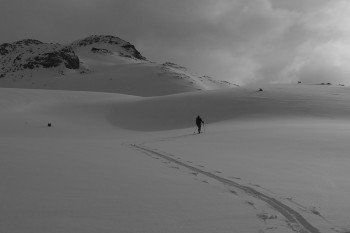 Skitouren in Kanada: Einsamkeit und Ruhe. | Foto: Basti Fiedler