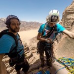 Beim Klettern im Wadi Rum sollte man die Ausrichtung der W&auml;nde im Blick behalten. |Foto: Wadi Rum