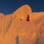 Sonnenaufgang am Gipfel des Torre Egger. | Foto: Korra Pesce
