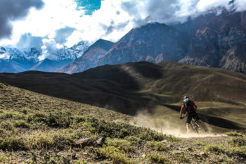 Mountainbiker im Lupra Valley