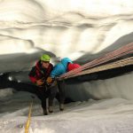 Das Ein&uuml;ben der Spaltenbergung geh&ouml;rt bei der Bergrettung zu den Basics. | Foto: Bergrettung Tirol