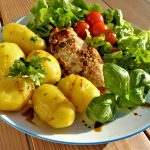 Die Kartoffeln dienen als Sättigungsbeilage und sind zusätzlich auch sehr gesund. | Foto: Bene Hirschmann