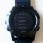 Ist man im flachen, "barrierefreien" Gel&auml;nde unterwegs, funktioniert die Bedienung der Uhr &uuml;ber Apps gut ... | Foto: Arnold Zimprich