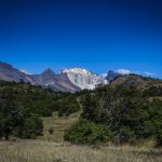 Auf dem "O" umrundet man das gesamte Massiv. Blicke auf die wilde Berglandschaft ergeben sich immer wieder. | Foto: Franz Güntner
