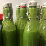 Sogar ein zur neuen Bergzeit-Farbe passender Smoothie wurde serviert. | Foto: Arnold Zimprich