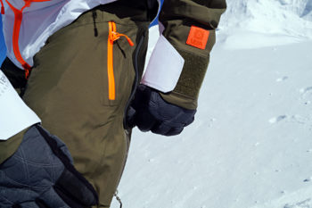 Seitliche Belüftungsreißverschlüsse sorgen für ein optimales Klimamanagement. | Foto: Veronika Rojek-Wöckner/WoecknAIR