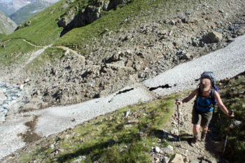 Speziell in höheren Bereichen ist die HRP häufig mit Altschneefeldern gewürzt. | Foto: Arnold Zimprich