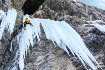 Vor der Höhle von "Reise ins Reich der Eiszwerge". | Foto: David Bruder
