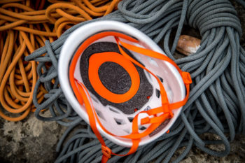 Das spartanische Innenleben des Petzl Sirocco. | Foto: Erika Spengler