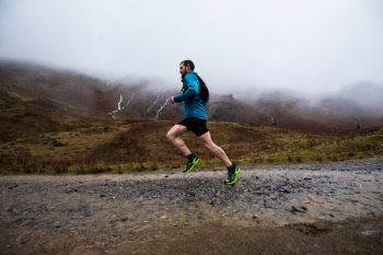 Der TERRAULTRA G 260 mit Graphene Grip ist der weltweit widerstandsf&auml;higste Schuh f&uuml;r die anspruchsvollsten Langdistanz Trails der Welt | Foto: inov-8