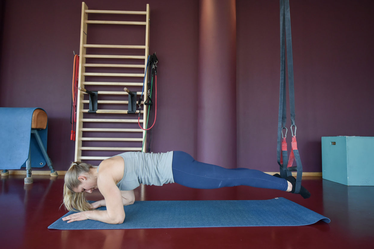 Natalie B&auml;rtschi zeigt Bodysaw